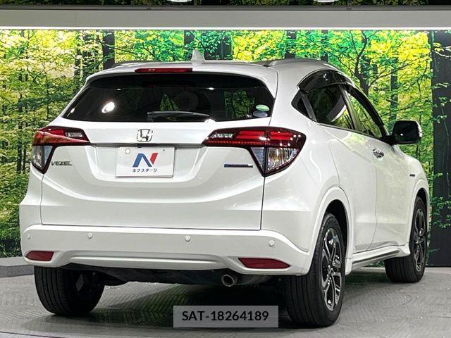 Honda VEZEL 2016-04 6753767-16