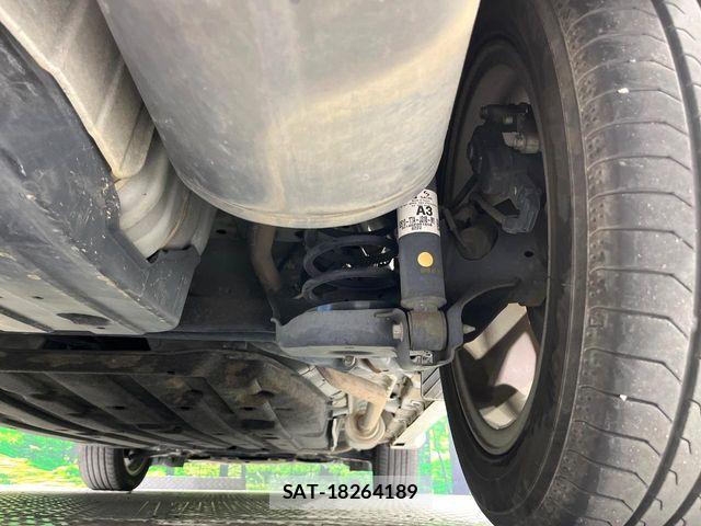 Honda VEZEL 2016-04 6753767-19
