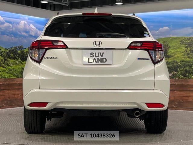 Honda VEZEL 2016-08 6753758-13