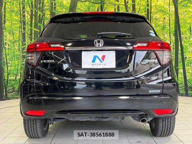 Honda VEZEL 2018-07 6817822-14