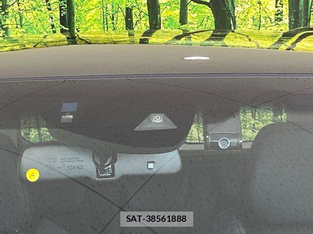 Honda VEZEL 2018-07 6817822-2