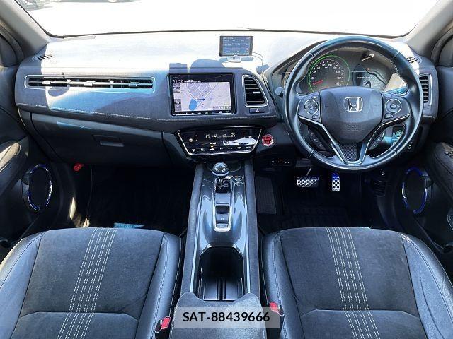Honda VEZEL 2019-01 6817813-1