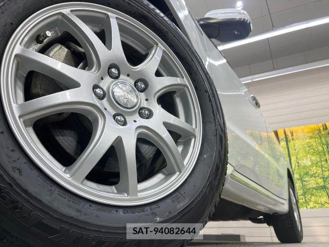 Honda VEZEL 2018-03 6817823-12