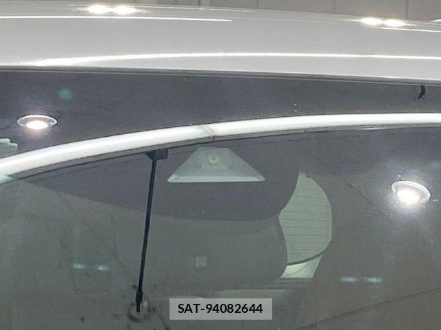 Honda VEZEL 2018-03 6817823-6