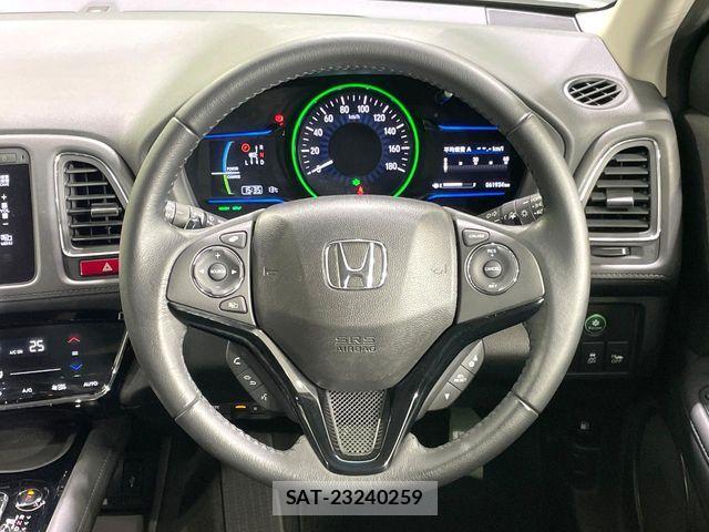 Honda VEZEL 2014-07 6817825-10
