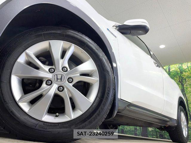 Honda VEZEL 2014-07 6817825-12
