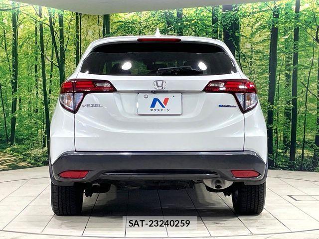 Honda VEZEL 2014-07 6817825-14