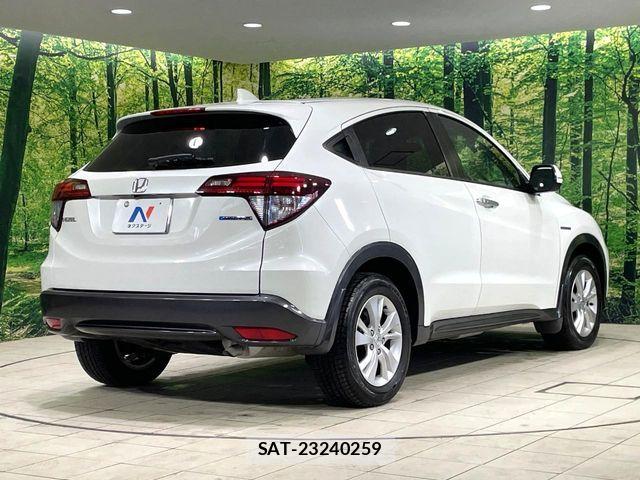 Honda VEZEL 2014-07 6817825-16