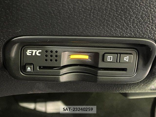 Honda VEZEL 2014-07 6817825-5