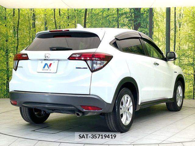 Honda VEZEL 2017-02 6914923-16