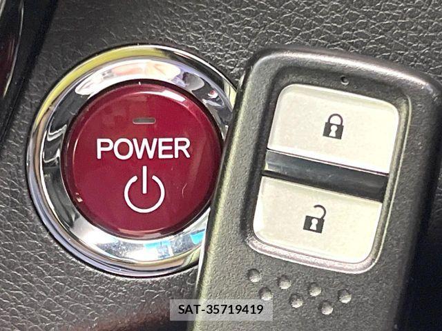 Honda VEZEL 2017-02 6914923-5