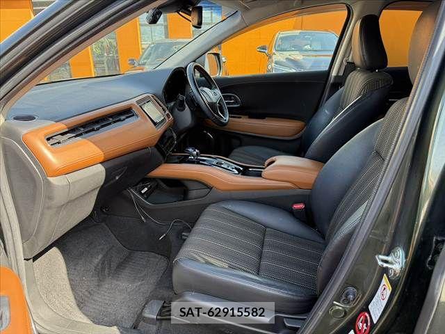 Honda VEZEL 2014-06 6914939-16