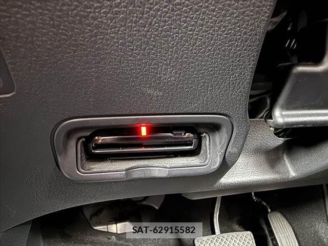 Honda VEZEL 2014-06 6914939-29