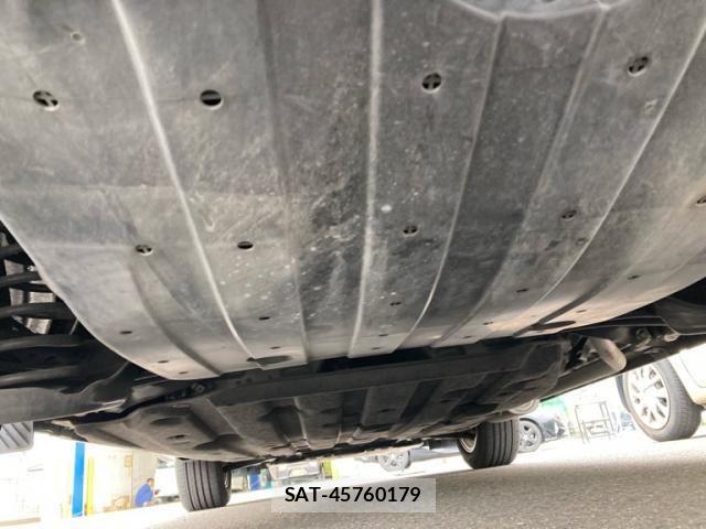 Honda VEZEL 2014-03 6914941-20
