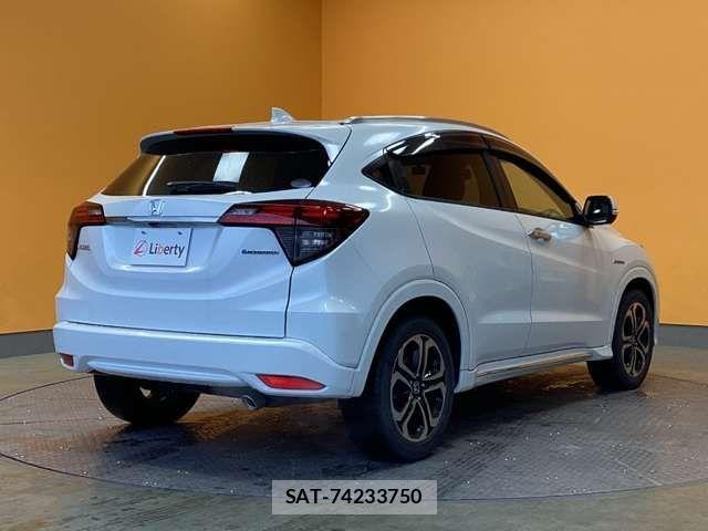 Honda VEZEL 2019-04 6914907-10