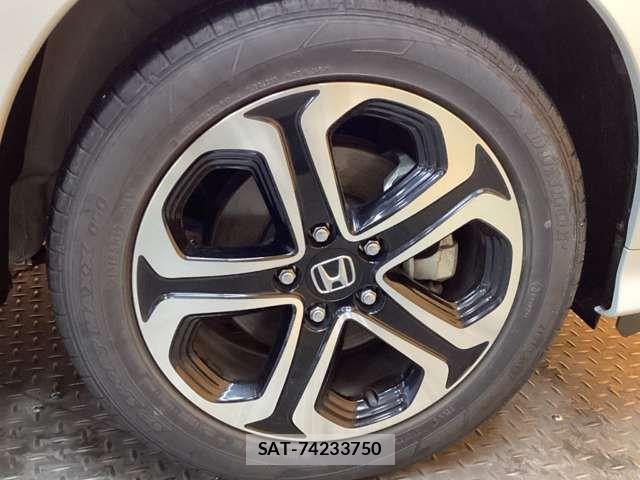 Honda VEZEL 2019-04 6914907-13