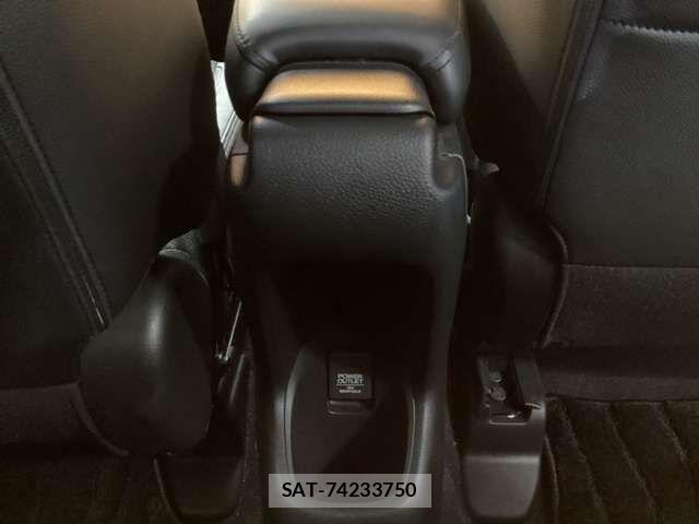 Honda VEZEL 2019-04 6914907-19