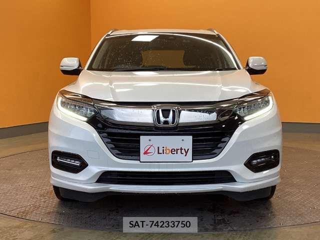 Honda VEZEL 2019-04 6914907-8