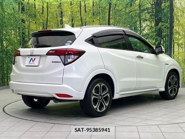 Honda VEZEL 2017-09 6914909-16