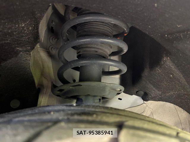 Honda VEZEL 2017-09 6914909-19