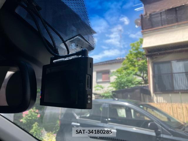 Honda VEZEL 2016-09 6914928-18