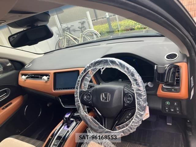Honda VEZEL 2017-03 6914930-10