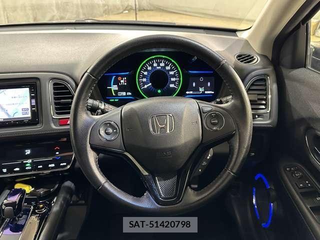 Honda VEZEL 2015-12 6914940-9