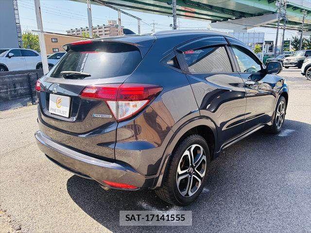 Honda VEZEL 2014-01 6999016-16