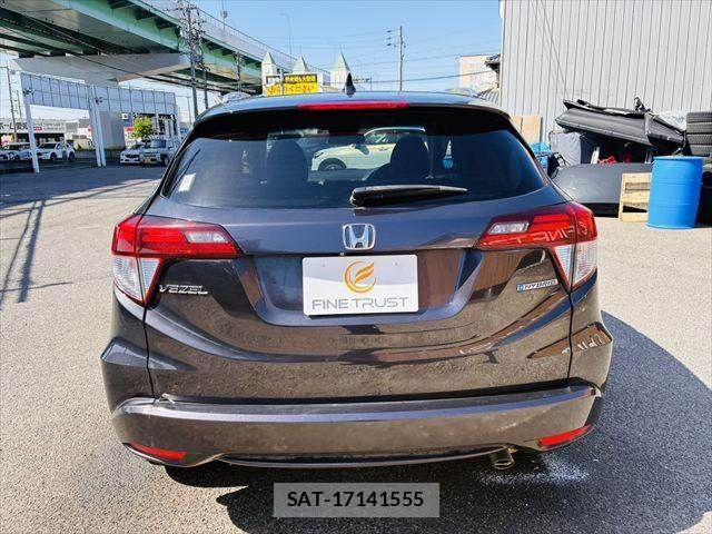 Honda VEZEL 2014-01 6999016-17