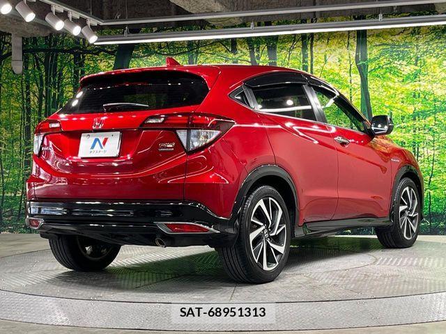 Honda VEZEL 2016-08 7021835-16