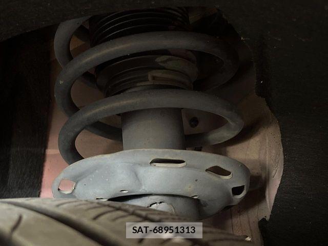 Honda VEZEL 2016-08 7021835-19