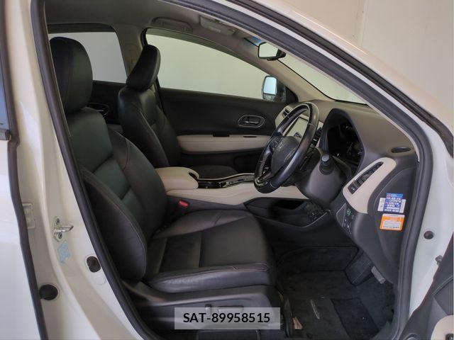 Honda VEZEL 2016-03 7021840-26