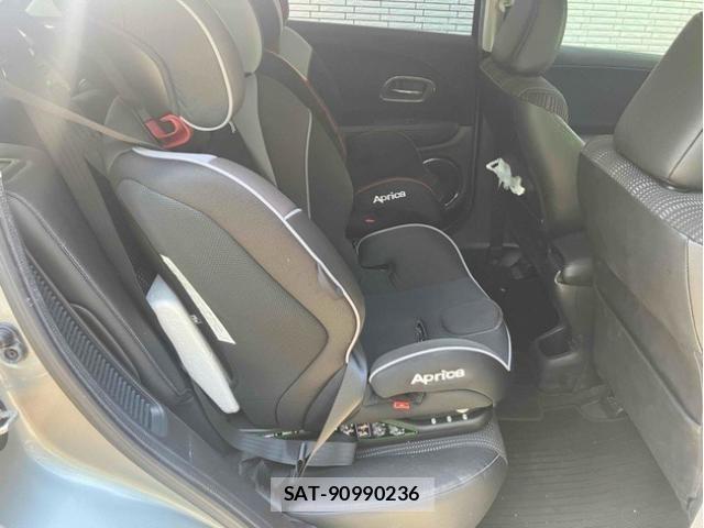 Honda VEZEL 2015-01 7021837-10