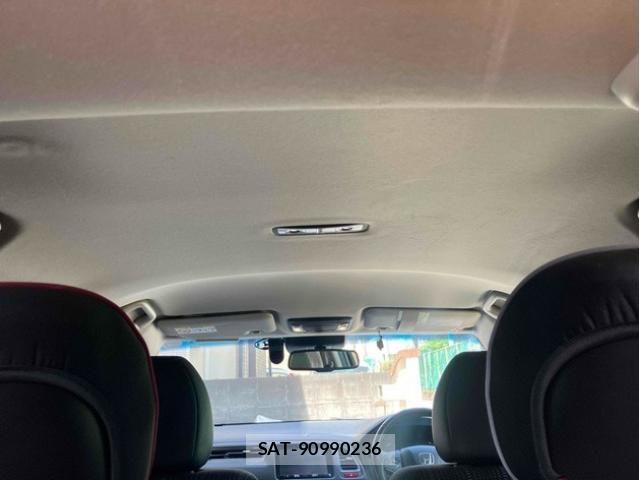 Honda VEZEL 2015-01 7021837-12