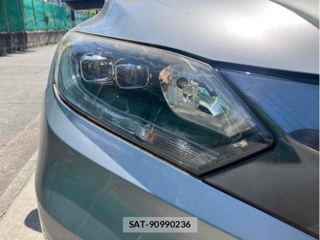 Honda VEZEL 2015-01 7021837-4