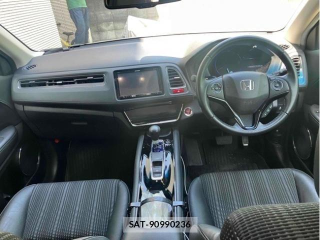Honda VEZEL 2015-01 7021837-7