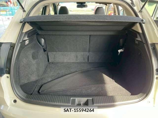 Honda VEZEL 2017-06 7061217-12