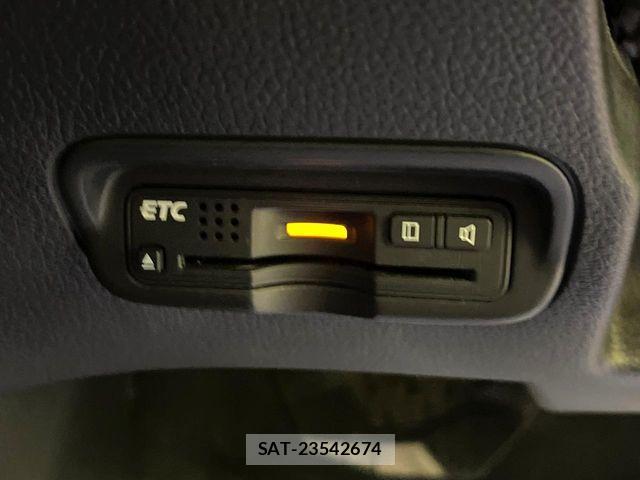 Honda VEZEL 2014-07 7061213-6