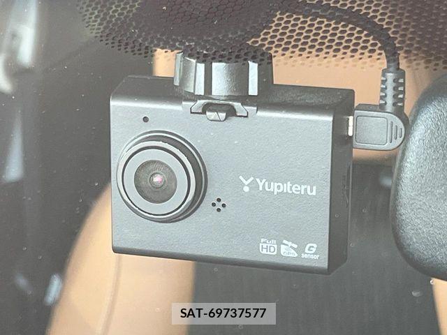 Honda VEZEL 2018-03 7061204-6