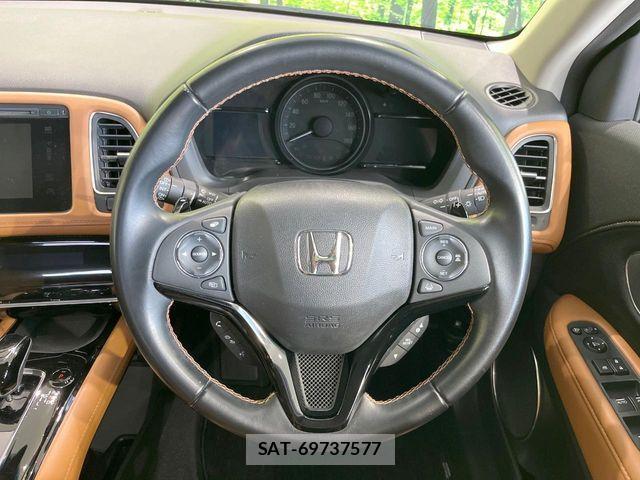 Honda VEZEL 2018-03 7061204-7