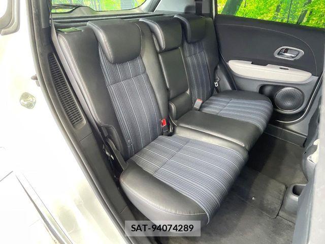 Honda VEZEL 2015-11 7061208-9