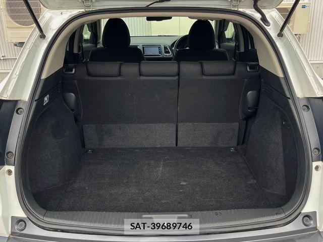 Honda VEZEL 2017-06 7061209-9