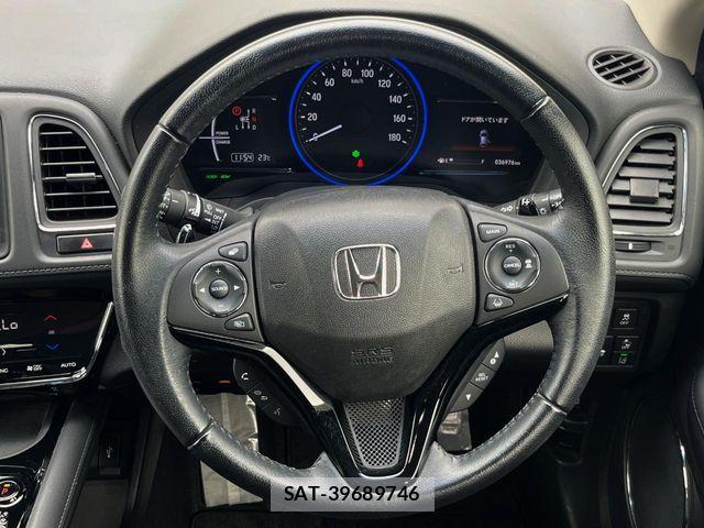 Honda VEZEL 2017-06 7061209-10