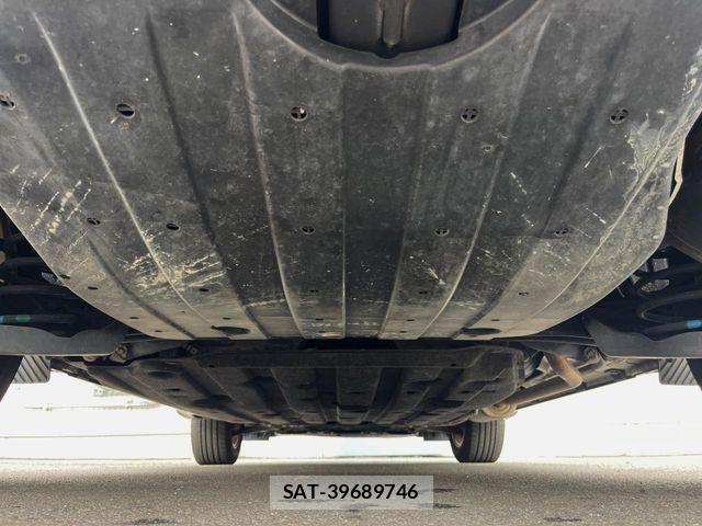 Honda VEZEL 2017-06 7061209-18