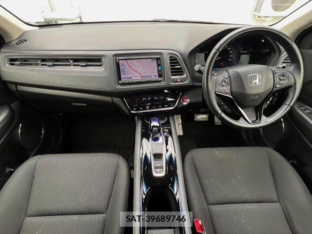 Honda VEZEL 2017-06 7061209-1