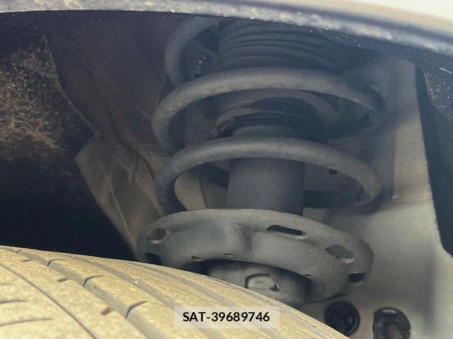 Honda VEZEL 2017-06 7061209-19