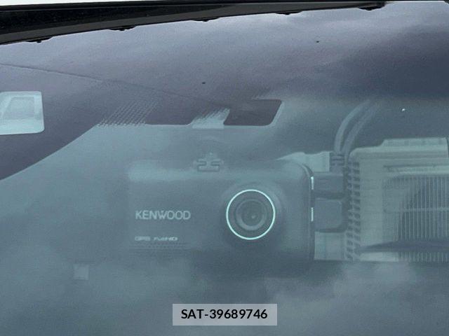 Honda VEZEL 2017-06 7061209-6