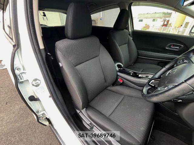 Honda VEZEL 2017-06 7061209-7