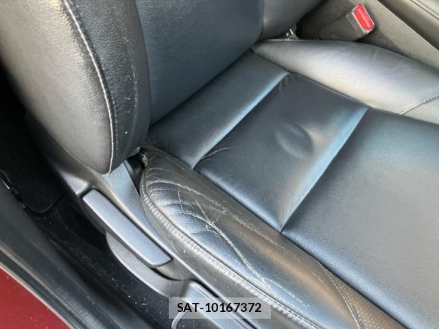 Honda VEZEL 2015-04 7061215-14