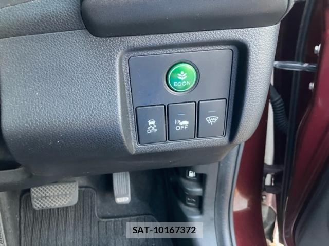 Honda VEZEL 2015-04 7061215-16